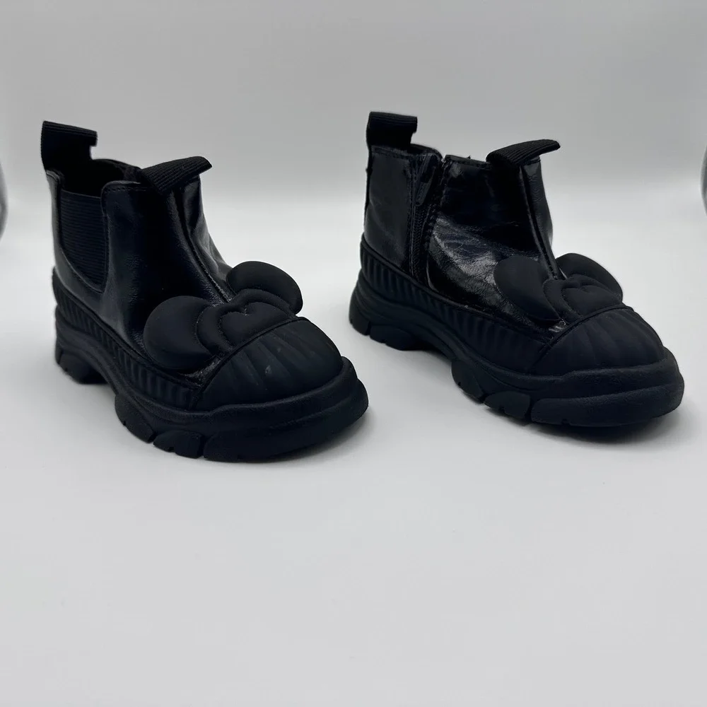 Zara Kids Disney Mickey Mouse Black Glossy Ankle Boots Chunky Lug Sole 21‎